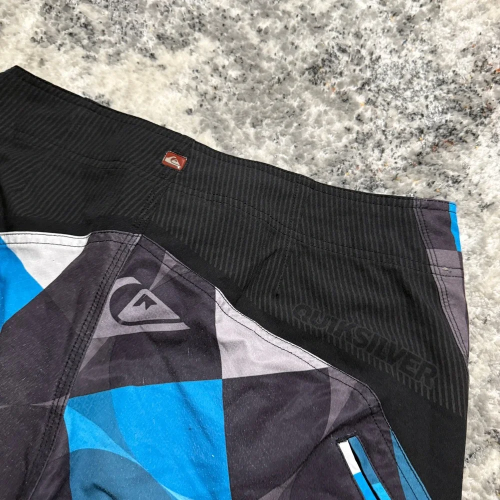 Quiksilver Cypher Series Board Shorts‎ Mens 30 Blue Grey Geometric 4-Way Stretch